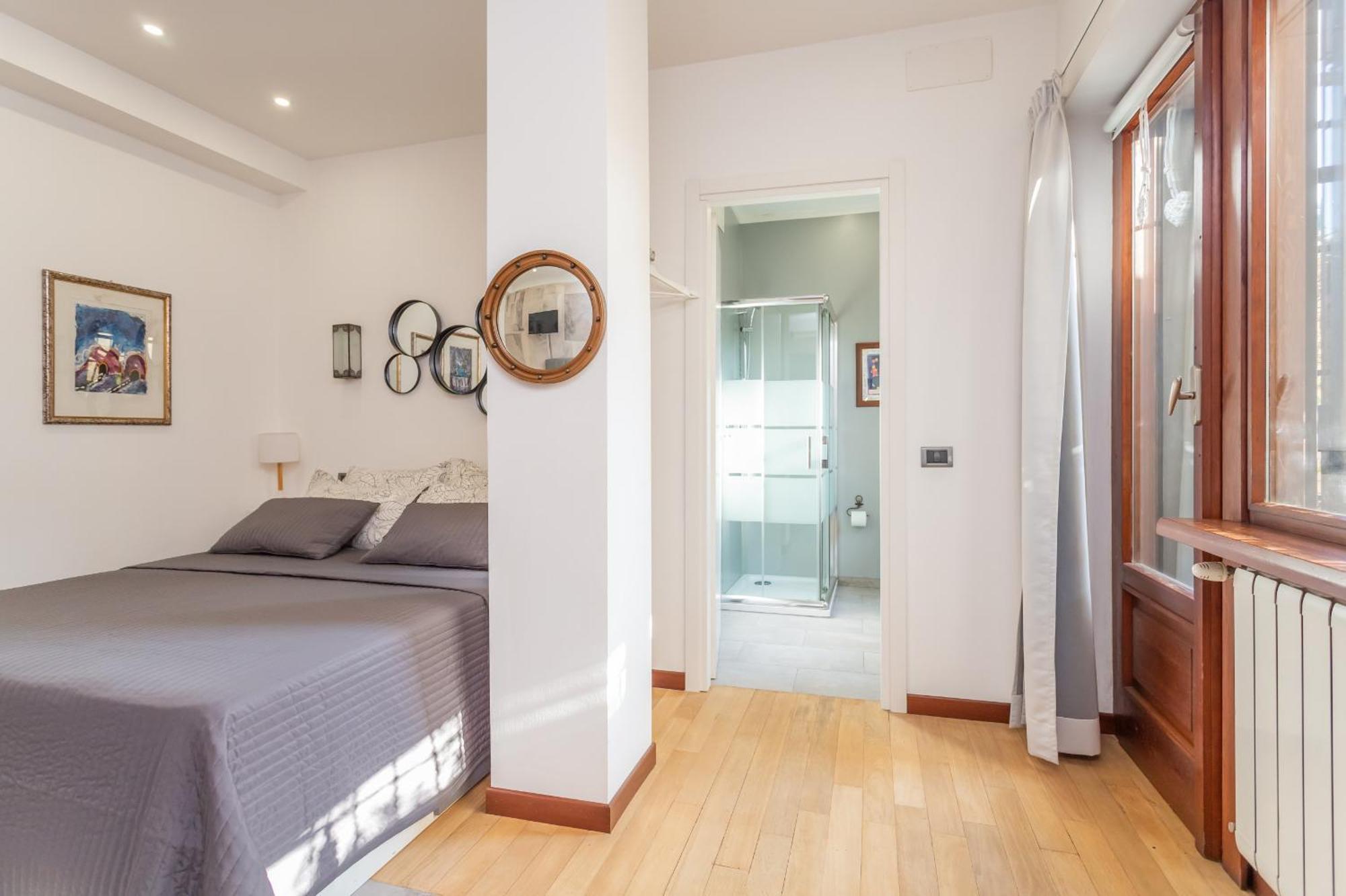 Spacious 4 Bdr With Parking * Rome