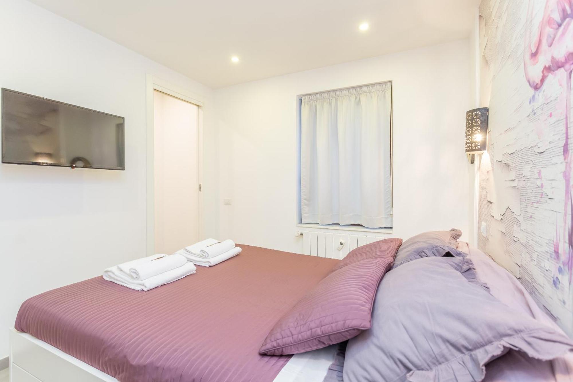 Spacious 4 Bdr With Parking Apartment